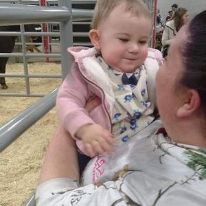 Meet your Posher, Crystal